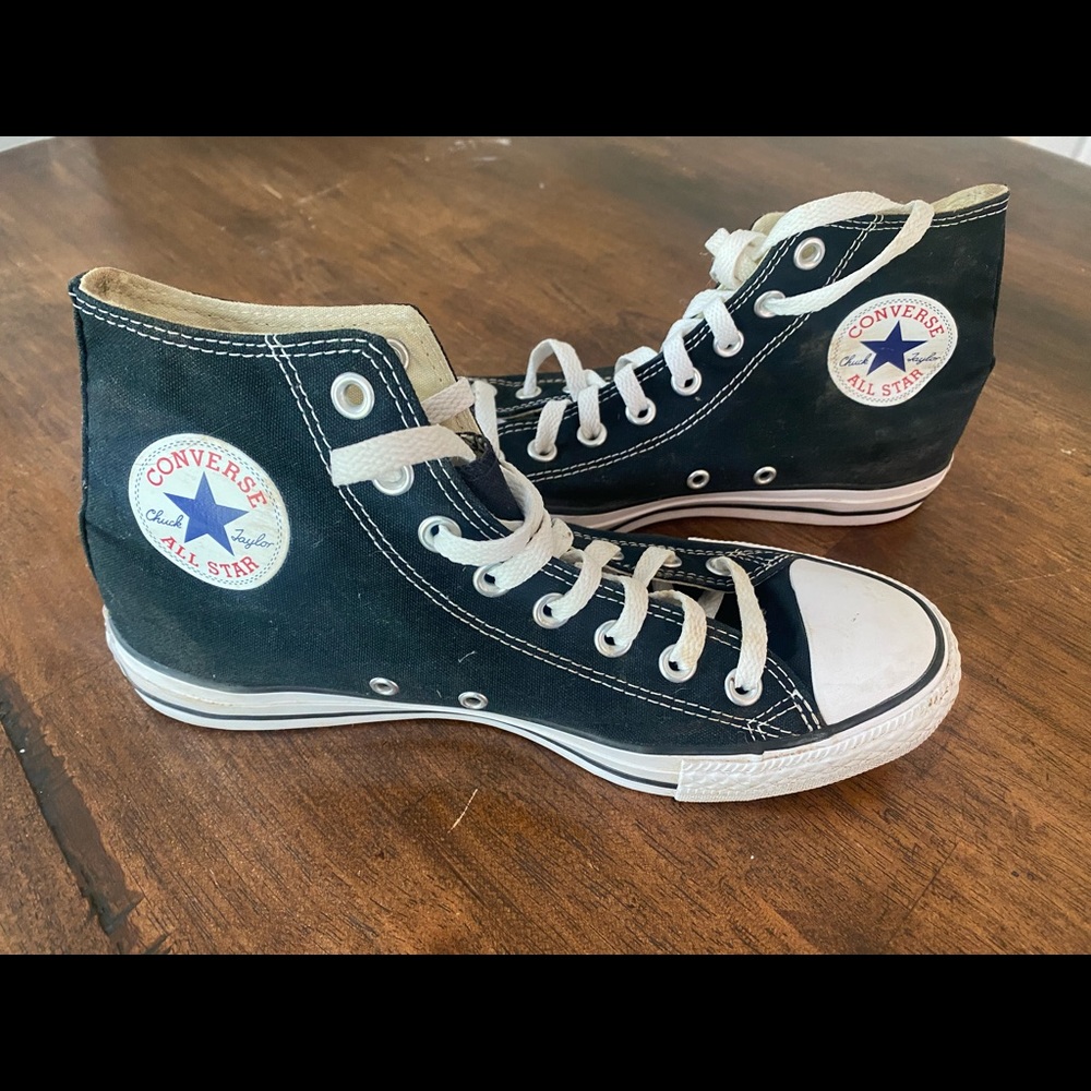 Converse All Star Chuck Taylor size 9 in women’s